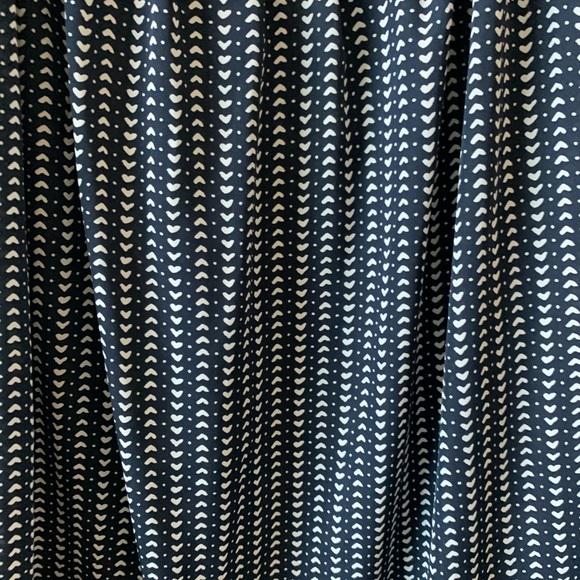 Heart-patterned blouse - Picture 2 of 3